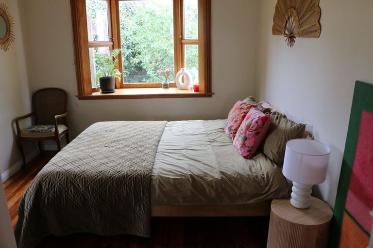 Photo of property in 29 Princess Street, Martinborough, 5711