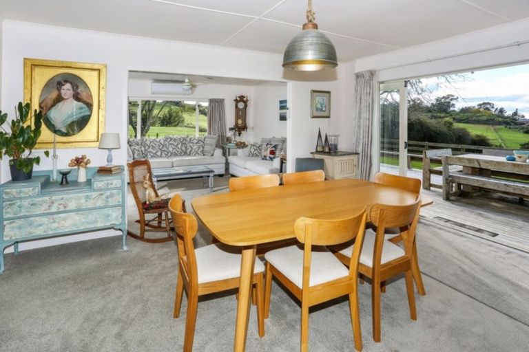 Photo of property in 45 Brewster Road, Pukekawa, Tuakau, 2696