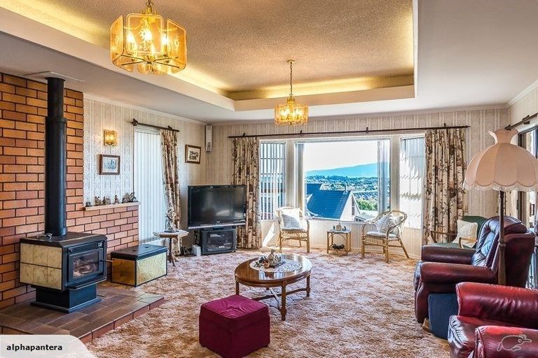 Photo of property in 131 Winara Avenue, Waikanae, 5036