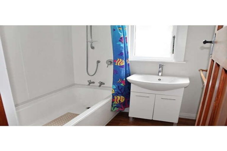 Photo of property in 83 Heretaunga Street, Palmerston North, 4414