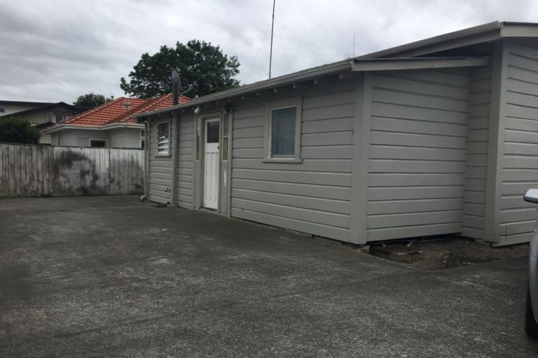 Photo of property in 26 Vogel Street, Roslyn, Palmerston North, 4414