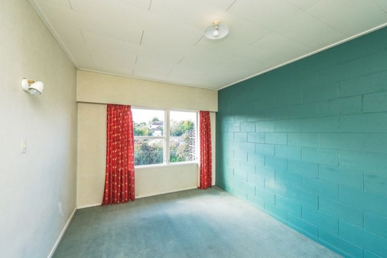 Photo of property in 73b Great North Road, Saint Johns Hill, Whanganui, 4501