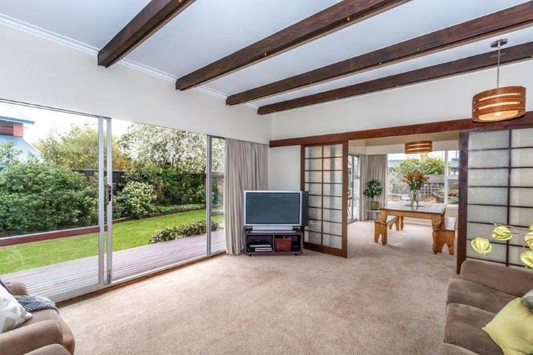 Photo of property in 6a Lynfield Avenue, Ilam, Christchurch, 8041