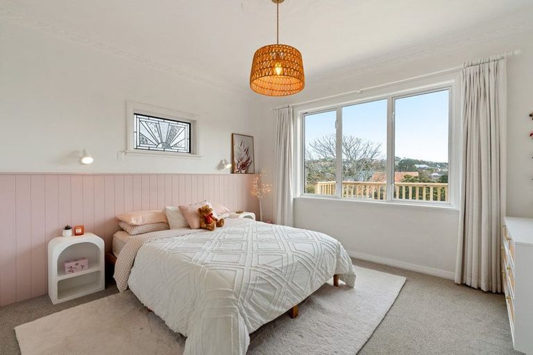 Photo of property in 55 Cashmere Avenue, Khandallah, Wellington, 6035