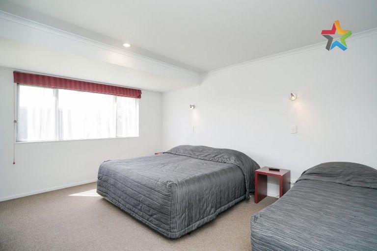 Photo of property in 8a-d Camden Street, Turnbull Thomson Park, Invercargill, 9810