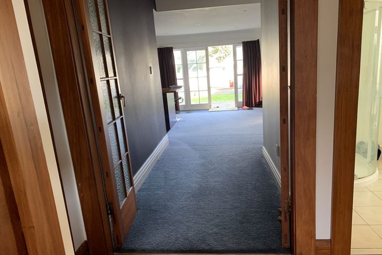 Photo of property in 208 Knights Road, Hutt Central, Lower Hutt, 5011