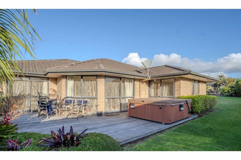 Photo of property in 14b Karaka Drive, Kerikeri, 0230