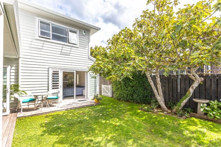 Photo of property in 107 Riverview Road, Whangamata, 3620