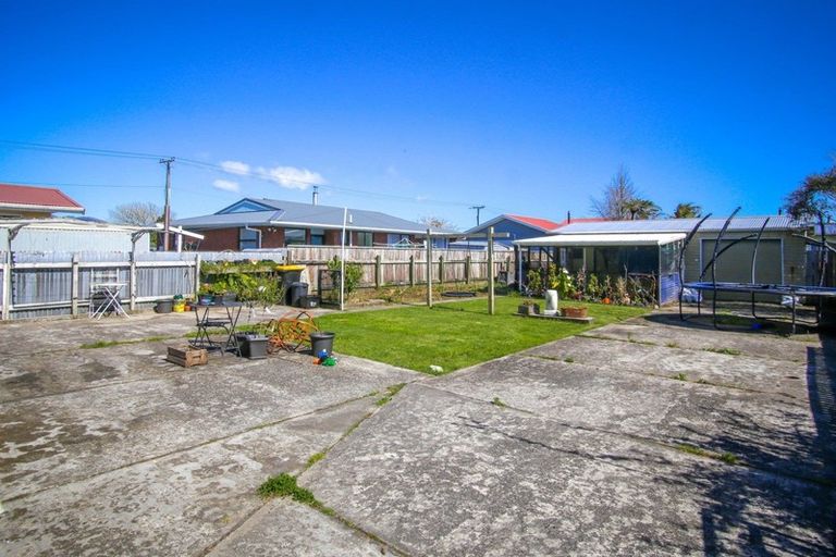 Photo of property in 80 Derby Street, Westport, 7825