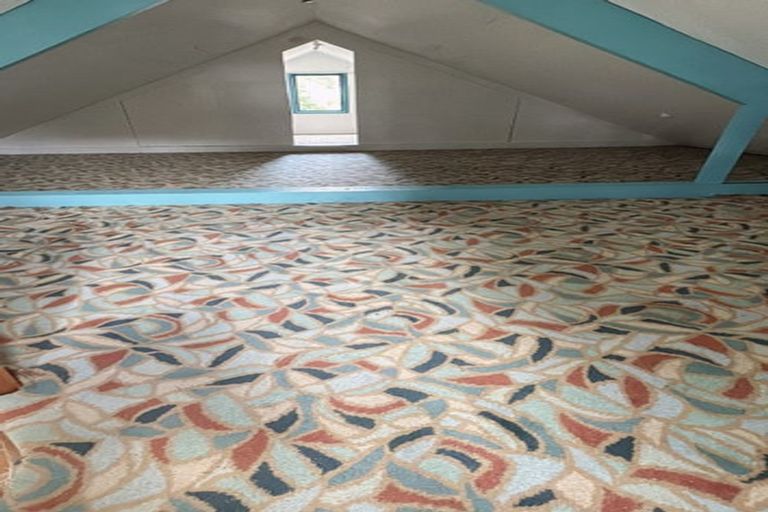 Photo of property in 341 Upper Harbour Drive, Greenhithe, Auckland, 0632