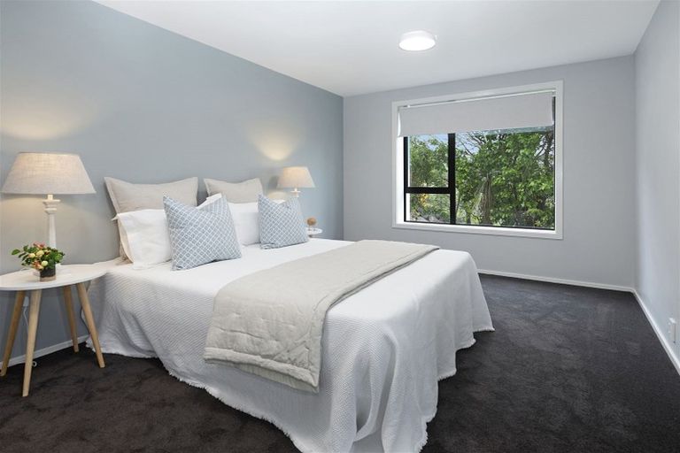 Photo of property in 11b Inverness Lane, Redcliffs, Christchurch, 8081