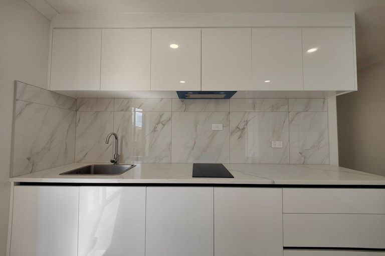 Photo of property in 37 Elevation Street, Flat Bush, Auckland, 2019