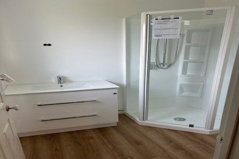 Photo of property in 2 Octavius Lane, Sockburn, Christchurch, 8042