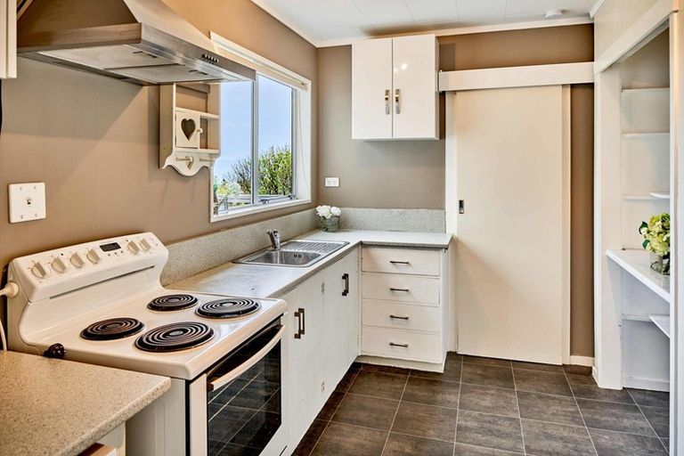 Photo of property in 51 Sea Vista Drive, Pukerua Bay, 5026