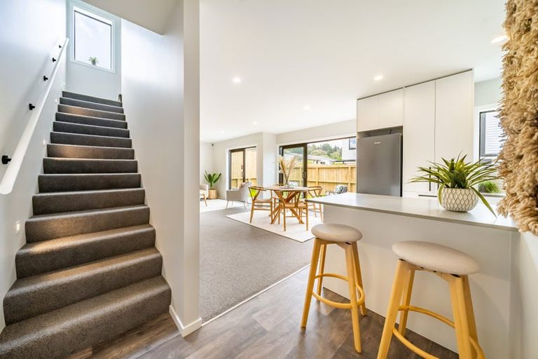 Photo of property in 42b Moeraki Road, Maoribank, Upper Hutt, 5018