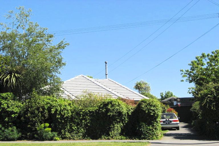 Photo of property in 213 Greers Road, Bryndwr, Christchurch, 8053