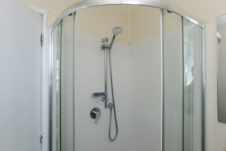 Photo of property in 405 Kotuku Street, Camberley, Hastings, 4120