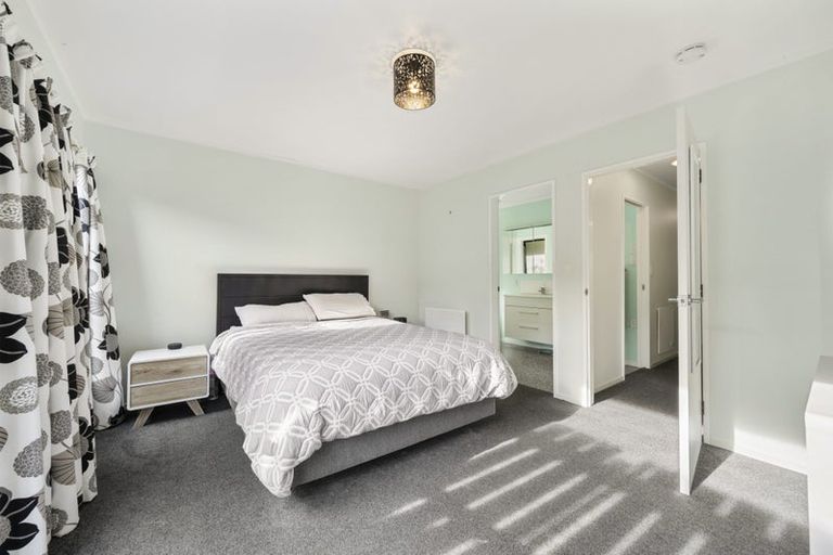 Photo of property in 27b Southgate Road, Southgate, Wellington, 6023