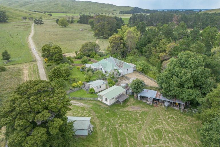 Photo of property in 768 Herbertville Road, Herbertville, Dannevirke, 4970
