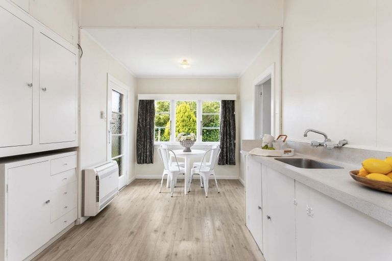 Photo of property in 55 Rochester Street, Linwood, Christchurch, 8062