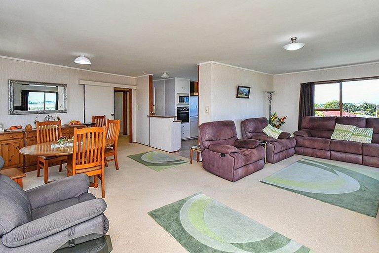 Photo of property in 21 Kanohi Terrace, Mangere Bridge, Auckland, 2022