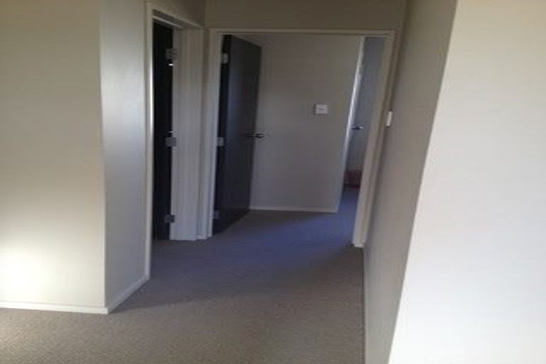 Photo of property in 11 Riverglade Parkway, Te Atatu South, Auckland, 0610