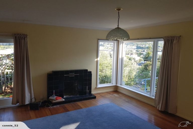 Photo of property in 20 Ashleigh Crescent, Miramar, Wellington, 6022