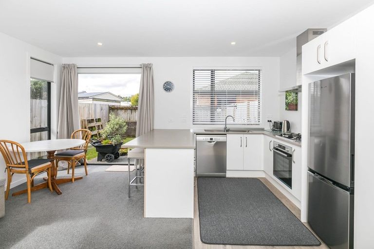 Photo of property in 4/58 Mansel Avenue, Hillcrest, Hamilton, 3216