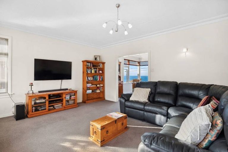 Photo of property in 154 Easther Crescent, Kew, Dunedin, 9012