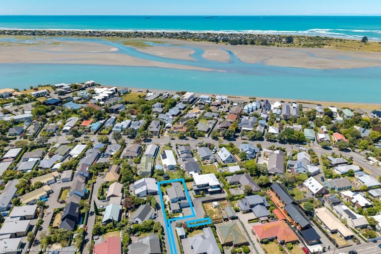 Photo of property in 51a Main Road, Redcliffs, Christchurch, 8081