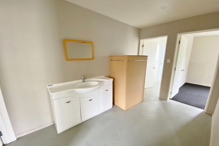 Photo of property in 9 Gladson Avenue, Sockburn, Christchurch, 8042