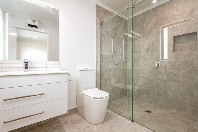 Photo of property in 1 Murray Ball Lane, Feilding, 4702