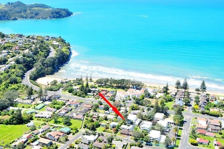 Photo of property in 15a Puriri Avenue, Orewa, 0931