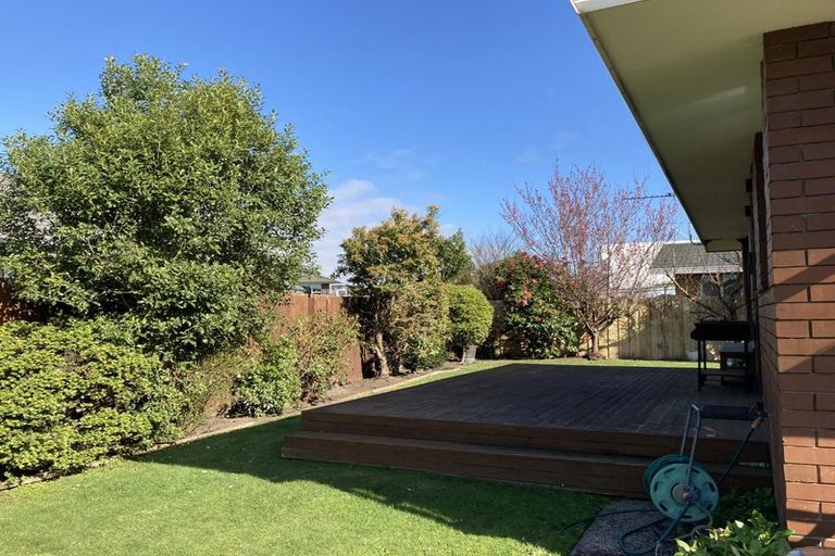 Photo of property in 84b Jeffreys Road, Fendalton, Christchurch, 8052