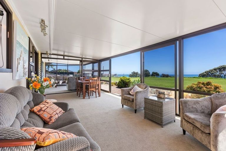 Photo of property in 18a Birdwood Avenue, Moturoa, New Plymouth, 4310