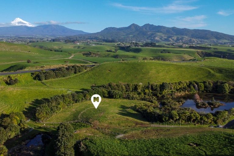 Photo of property in 8 Washer Road, Omata, New Plymouth, 4374