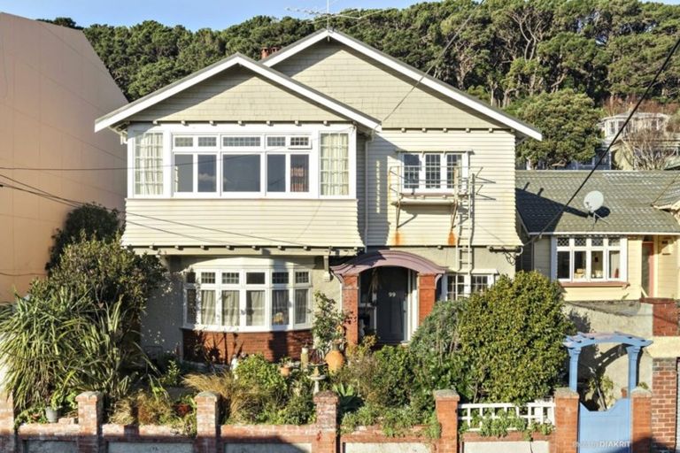 Photo of property in 99 Austin Street, Mount Victoria, Wellington, 6011