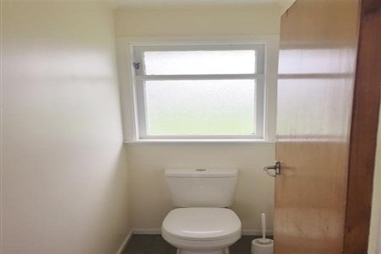 Photo of property in 43 Caffray Avenue, Aramoho, Whanganui, 4500