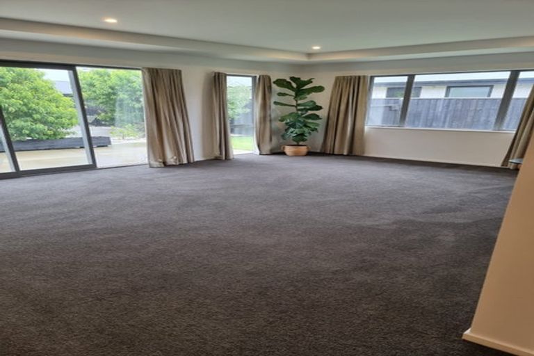 Photo of property in 24 Sandhurst Drive, Rolleston, 7615