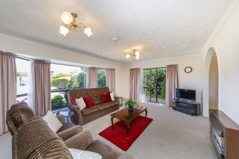 Photo of property in 21 Park View Avenue, Feilding, 4702