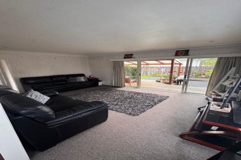 Photo of property in 8 Oregon Place, Papakura, 2110