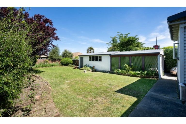 Photo of property in 14 Roxburgh Street, Sydenham, Christchurch, 8023