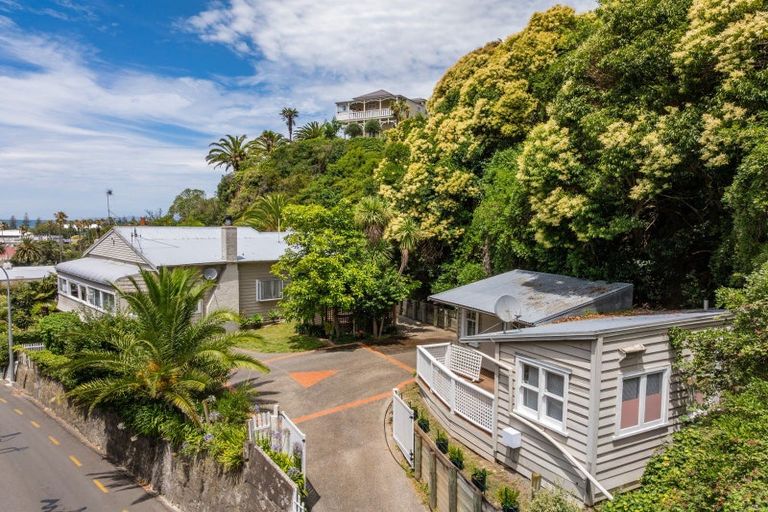 Photo of property in 10 Milton Road, Bluff Hill, Napier, 4110