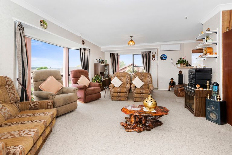 Photo of property in 215a Queen Street, Pukekohe, 2120