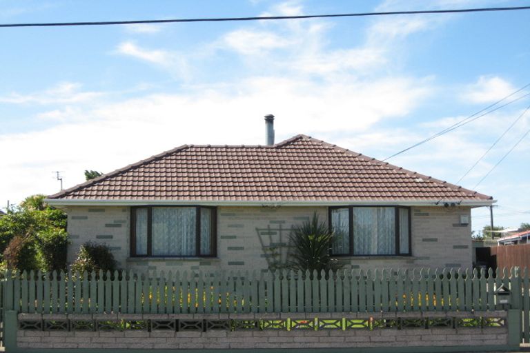 Photo of property in 11 Quebec Place, Wainoni, Christchurch, 8061