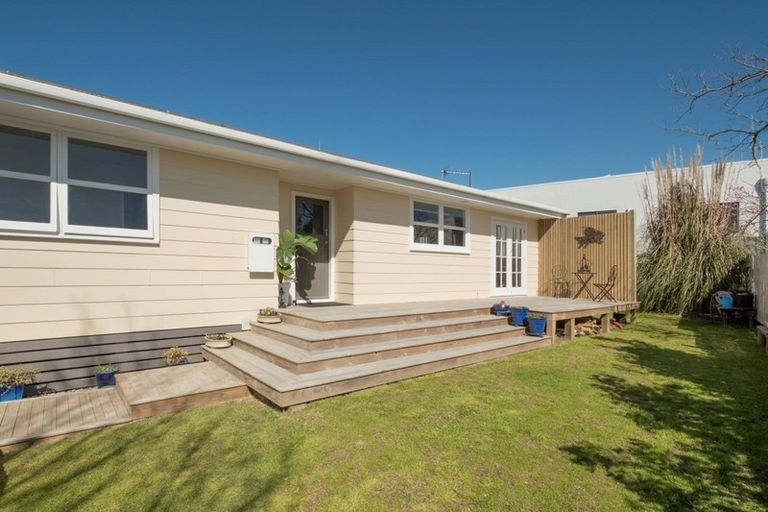 Photo of property in 24a Simpson Road, Papamoa Beach, Papamoa, 3118