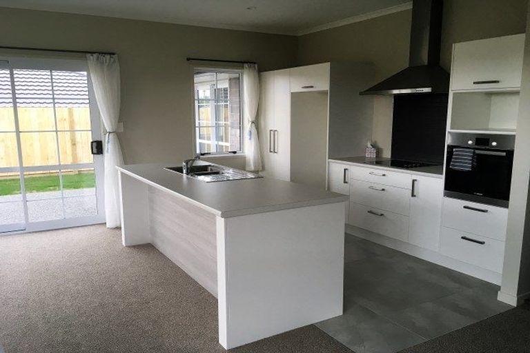 Photo of property in 60 Hastings Road, Pyes Pa, Tauranga, 3112