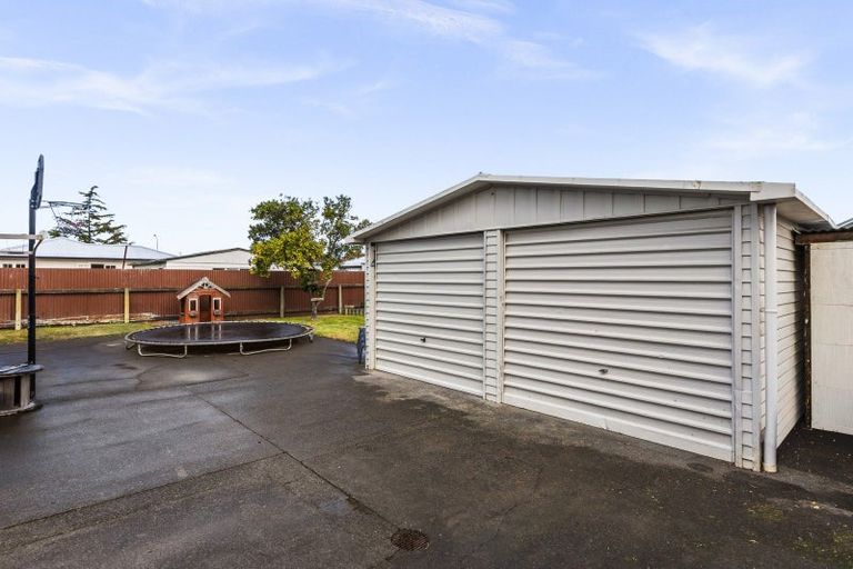 Photo of property in 19 Hitchings Avenue, Onekawa, Napier, 4110