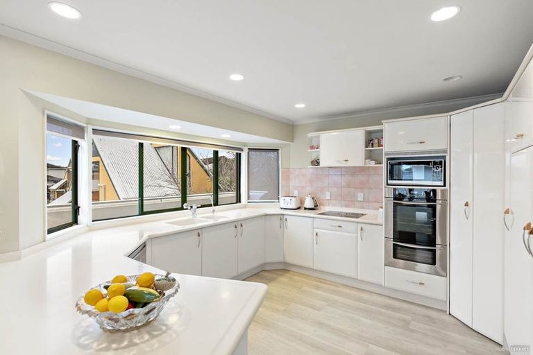 Photo of property in 3/43 The Parade, Bucklands Beach, Auckland, 2012