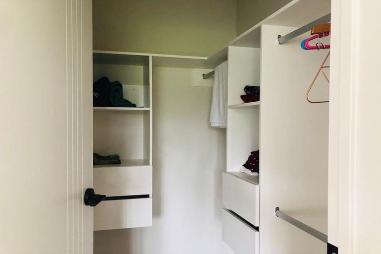 Photo of property in 30 Mettam Drive, Swanson, Auckland, 0614